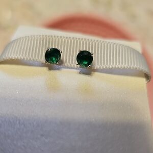 Elegant Green Stud Earrings